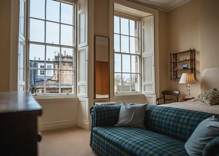 19-4 Union Street * 爱丁堡