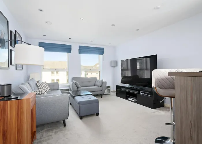 Pass The Keys Modern 2bed Apartment