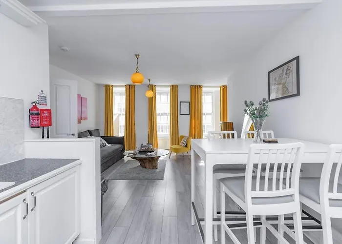 Lägenhet Guestready - 1br Near The Royal Mile