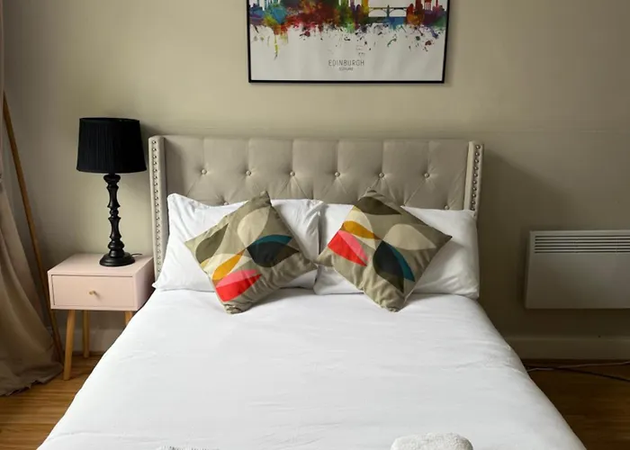 Apartamento Charming Flat In Vibrant Leith Edimburgo
