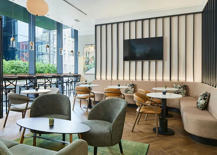 Отель By Marriott Эдинбург