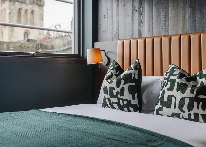 Code - The Court, Ostello Edimburgo