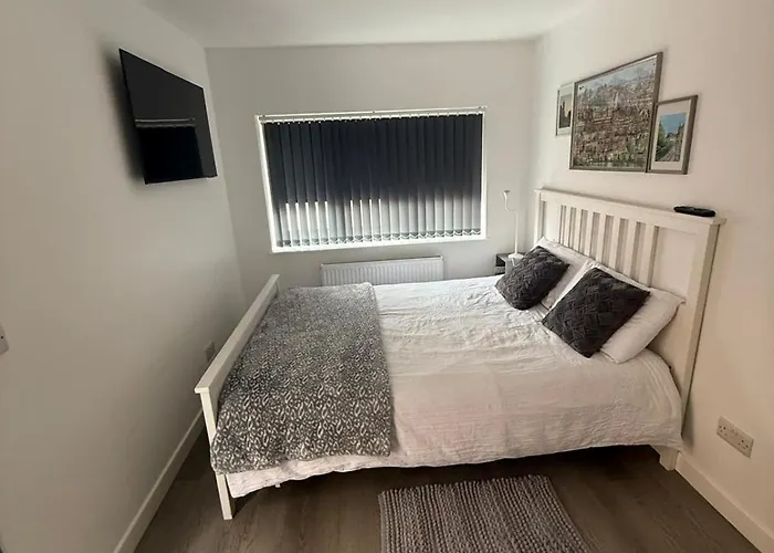 5 En-suite With Independent Entrance 3* Edinburgh
