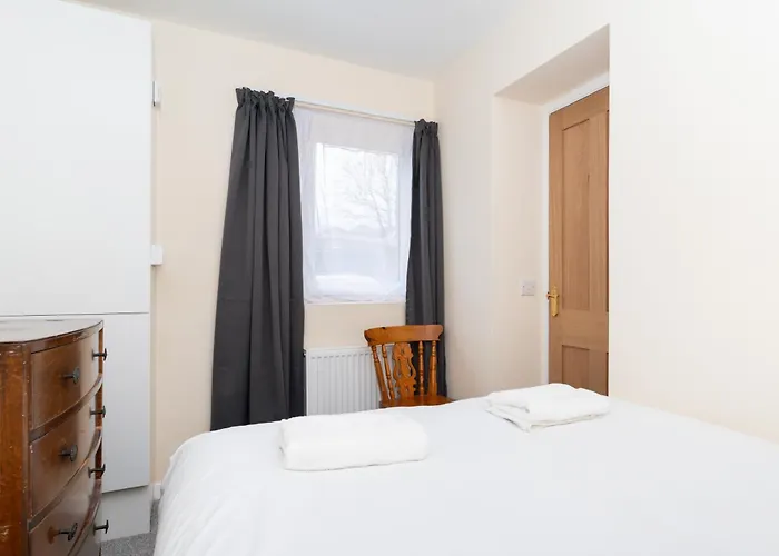 Apartment Brilliantly Located 2bd Flat Heart Of Edinburgh! *