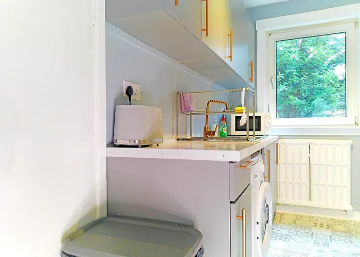 דירה Bright & Spacious Flat By Murrayfield Stadium *