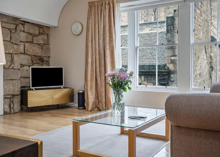 דירה Rose Street Flat אדינבורו
