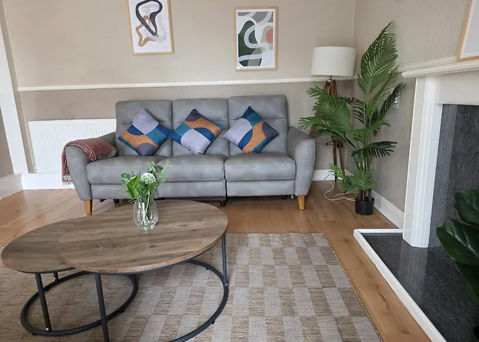 3br House With Parking 10 Mins To Airport Sleeps 6 Appartement Edinburgh