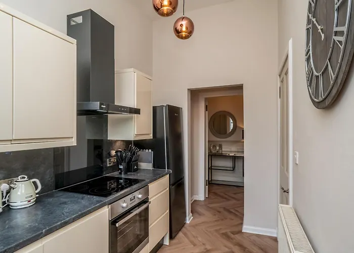 Pass The Keys Beautiful Modern Historical Flat Close To Castle *