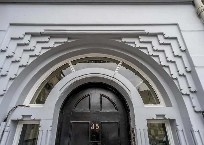 Pass The Keys Beautiful Modern Historical Flat Close To Castle Lägenhet Edinburg