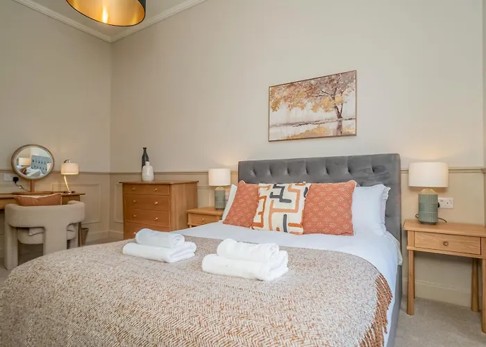 Pass The Keys Beautiful Modern Historical Flat Close To Castle