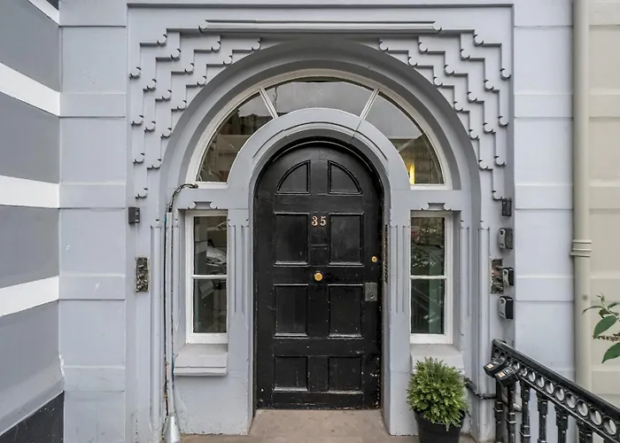 Pass The Keys Beautiful Modern Historical Flat Close To Castle Lägenhet Edinburg