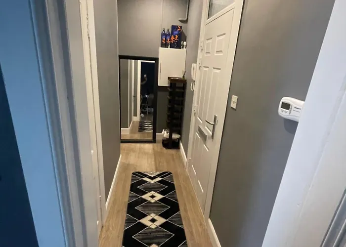 Fountain Park Get Away One Bedroom In A 2 Bedroom Homestay *