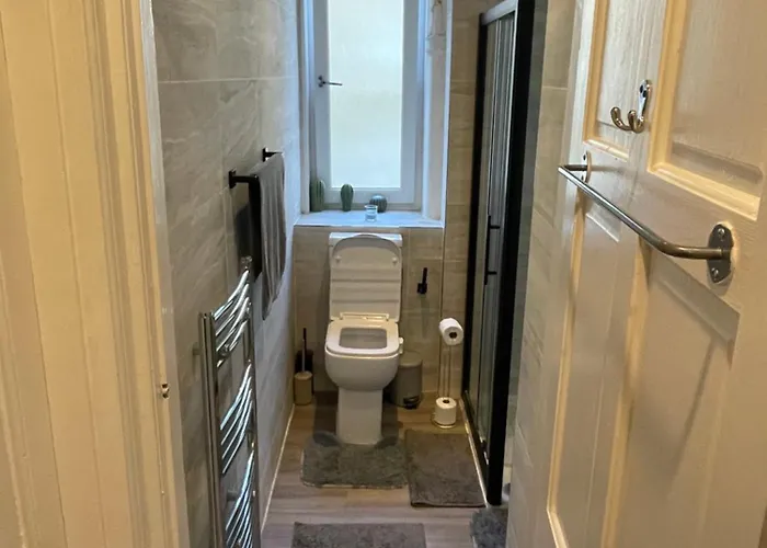Fountain Park Get Away One Bedroom In A 2 Bedroom * Edinburgh