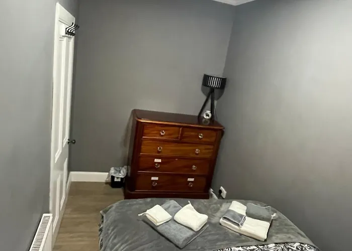 Homestay Fountain Park Get Away One Bedroom In A 2 Bedroom