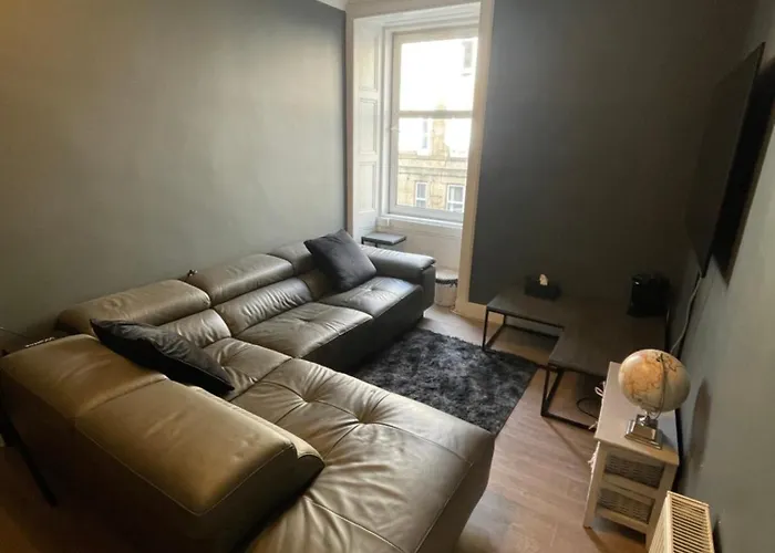 Fountain Park Get Away One Bedroom In A 2 Bedroom Homestay