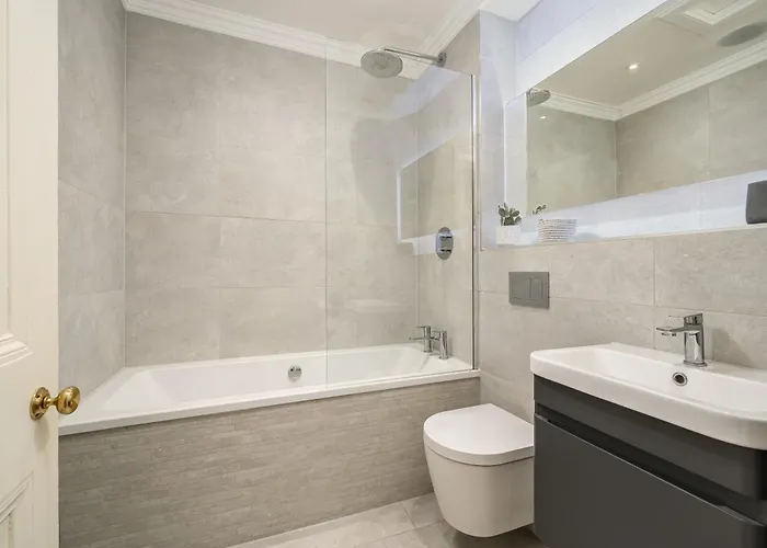 Apartmán Elegant Flat With Garden In West End