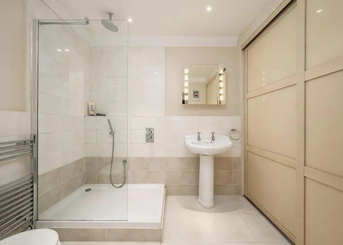 Apartmán Elegant Flat With Garden In West End
