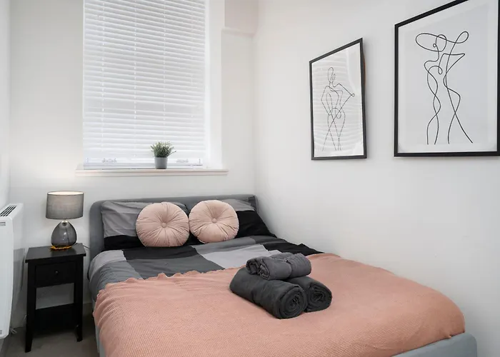 Apartament 2bed-2bath Flat, Centre *