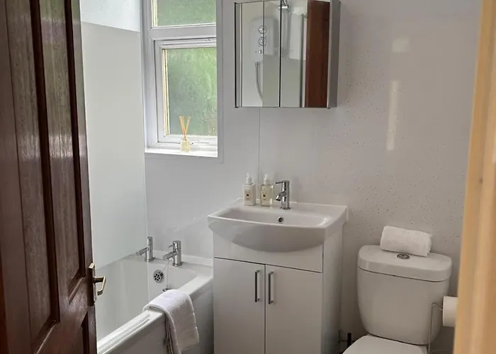 Spacious 3 Bed Modern Εδιμβούργο