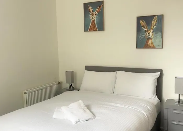 Διαμέρισμα Spacious 3 Bed Modern