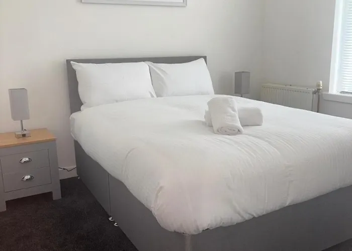 Διαμέρισμα Spacious 3 Bed Modern *