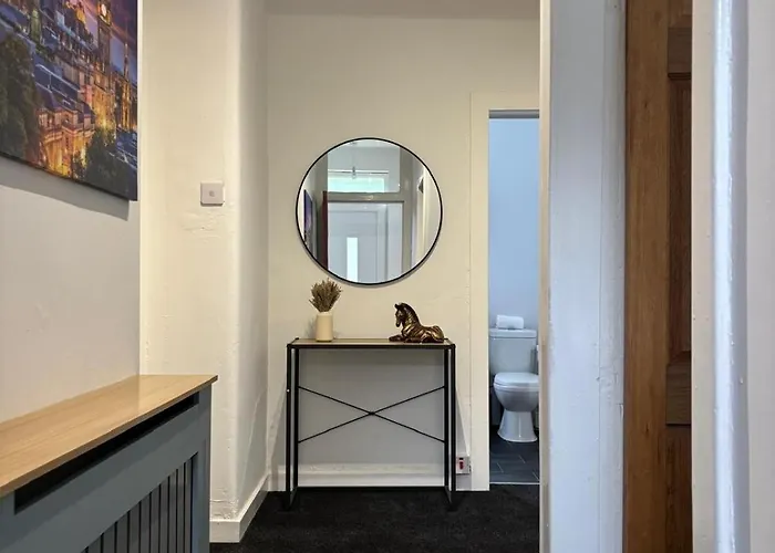 Spacious 3 Bed Modern