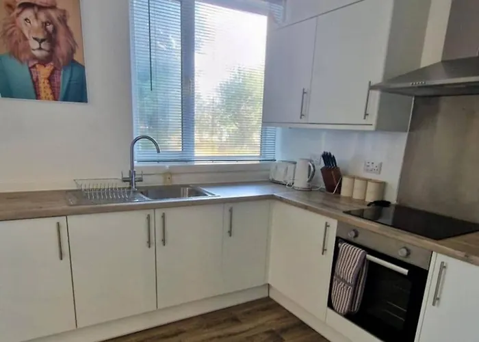 Διαμέρισμα Spacious 3 Bed Modern