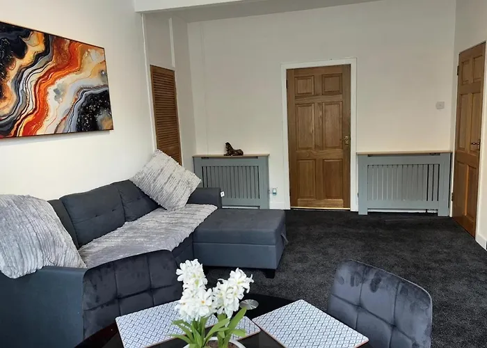 Διαμέρισμα Spacious 3 Bed Modern