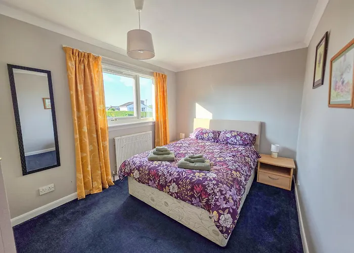 3 Bedroom Home, Peaceful Garden Vakantiehuis Edinburgh