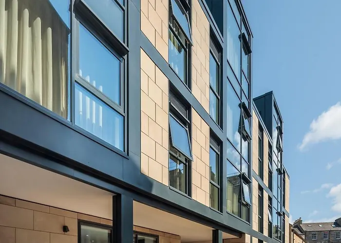 Forth House By Supercity