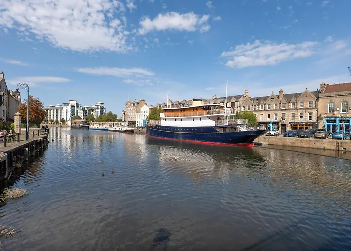 Edinburgh's Finest - Chic And Luxurious Shore Apartament Edynburg