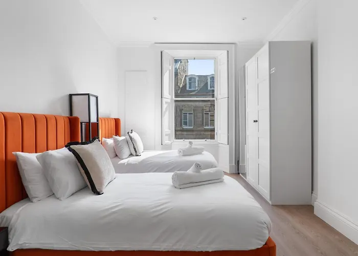 Edinburgh's Finest - Chic And Luxurious Shore Apartament Edynburg