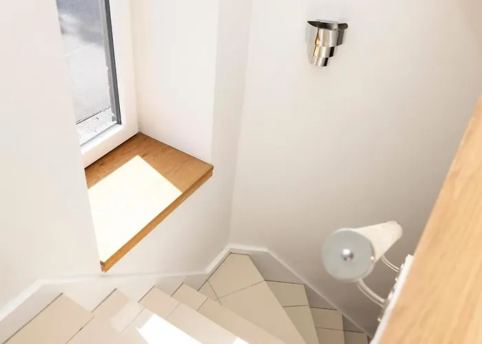 بيت للعطل Argyl - The Foundry, A Bright One Bedroom House With Balcony *