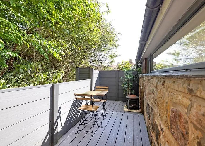 بيت للعطل Argyl - The Foundry, A Bright One Bedroom House With Balcony *