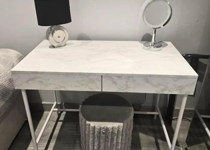 Dynastays- Stylish Seaside Home- Dog Friendly, Garden & Parking (adults Only) * Эдинбург