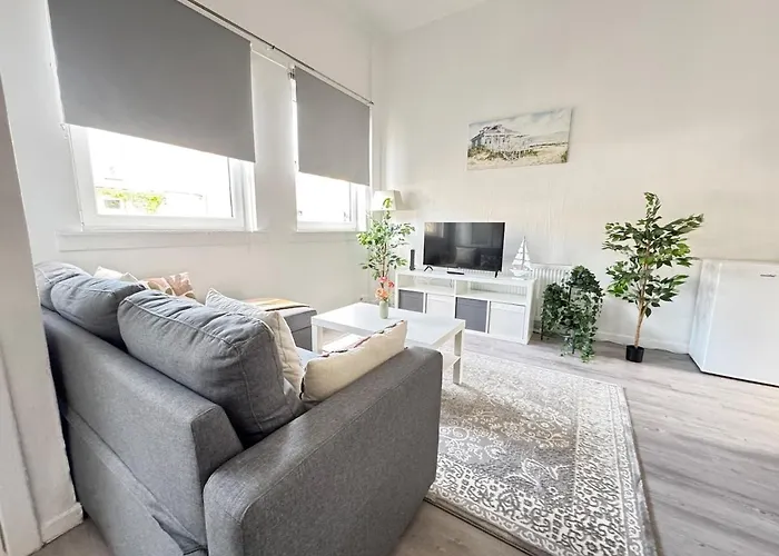 Spacious 2br By Portobello * Edinburgh