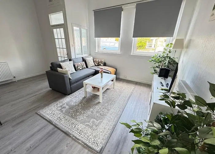 Spacious 2br By Portobello Edinburgh