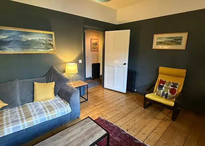 Апартаменты Dean Village, *