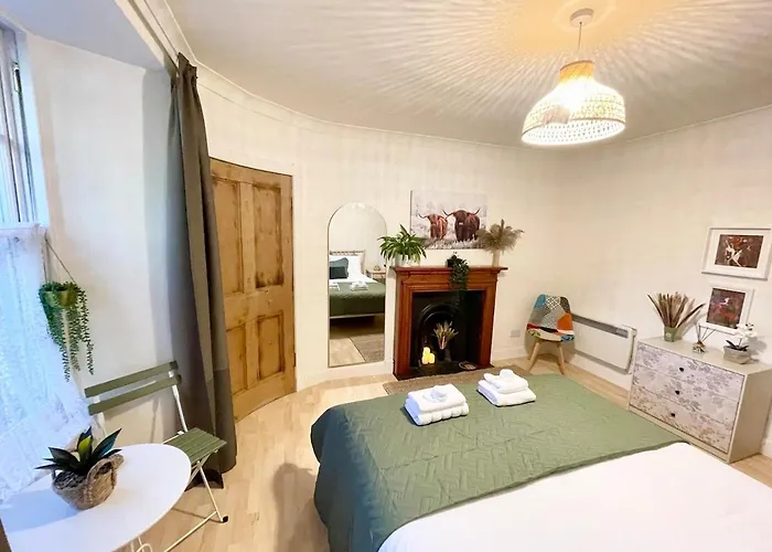 Cosy Flat In Heart Of 아파트 *
