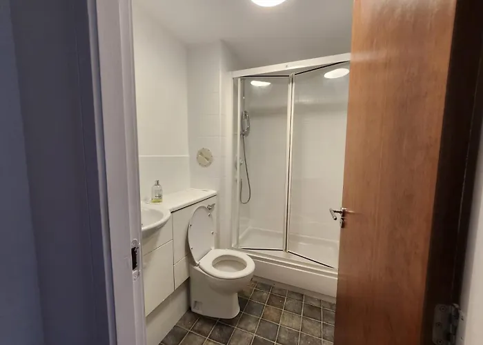 Stunning 3bed With Balcony And Free Parking Edinburgh