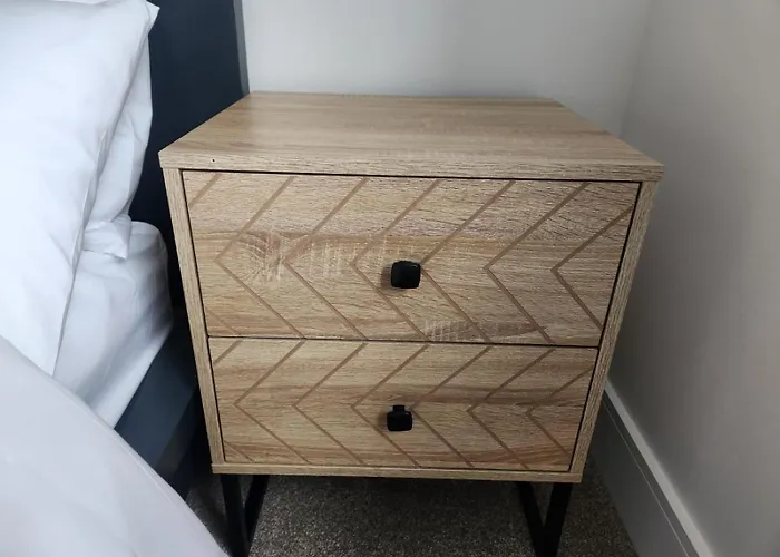 Apartment Stunning 3bed With Balcony And Free Parking Edinburgh