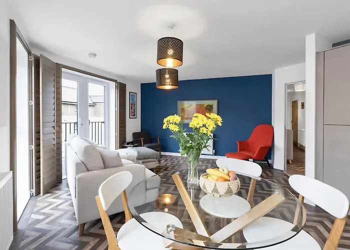 Stylish 2bed Flat Near Arthur's Seat And Waverley Station