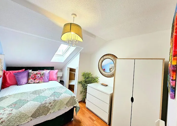 Sensational At South Bridge *