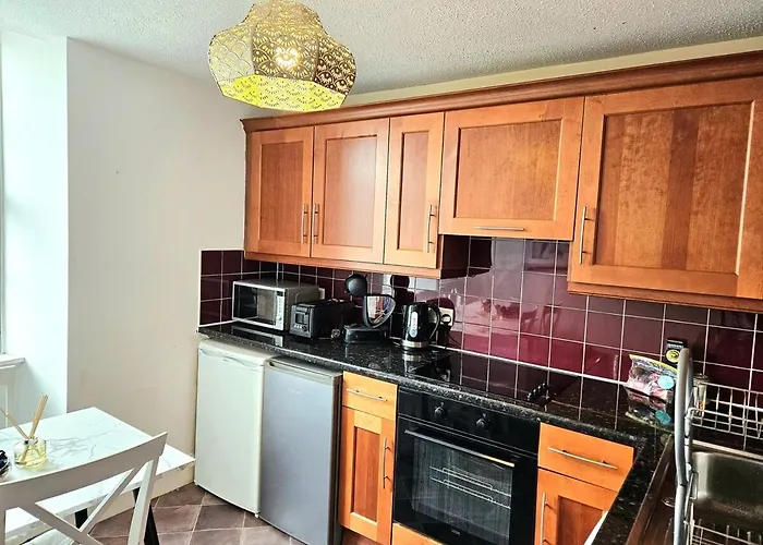 Sensational At South Bridge Daire