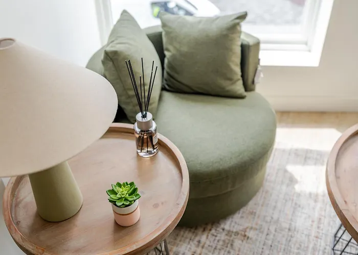 Broughton Market Daire 3*