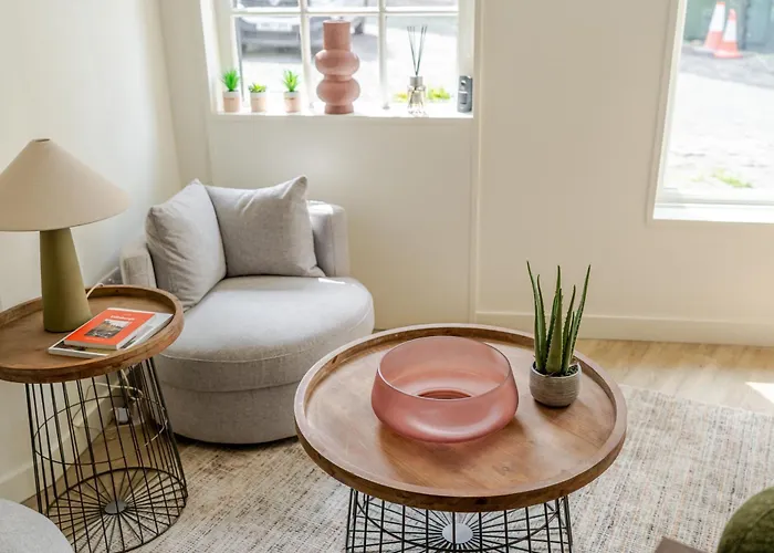 Broughton Market Daire 3*