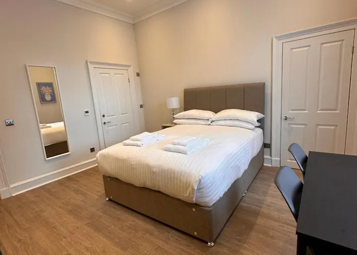 Hotel Deans 4*