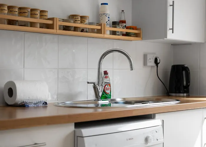 Holyrood Duplex 3-bedroom דירה אדינבורו