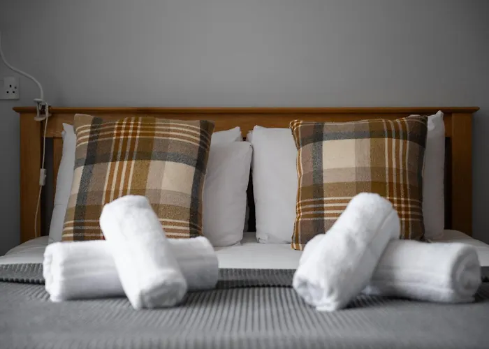 Holyrood Duplex 3-bedroom Edinburgh