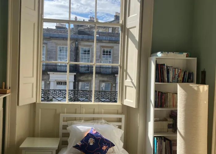 빌라 Georgian Townhouse In Centre 에든버러